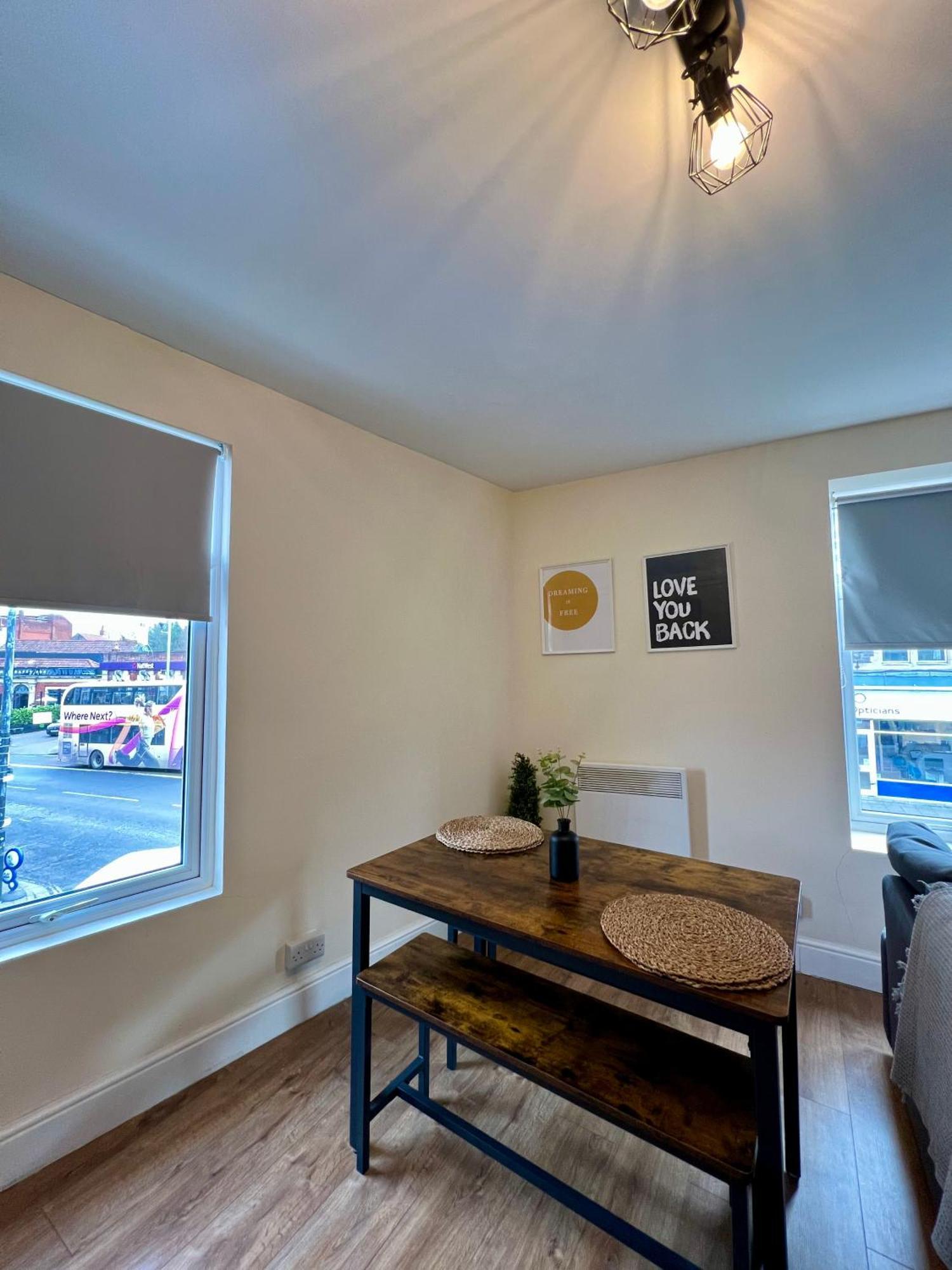 Ferienwohnung Dvmescape Flat1 Bristol Exterior foto